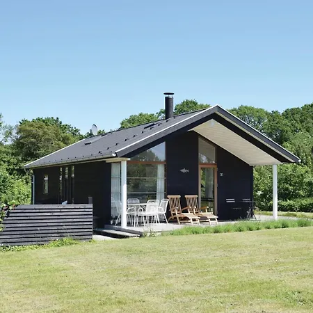 Holiday home 2 Bedroom Cozy In Tranekaer Hou (Syddanmark)