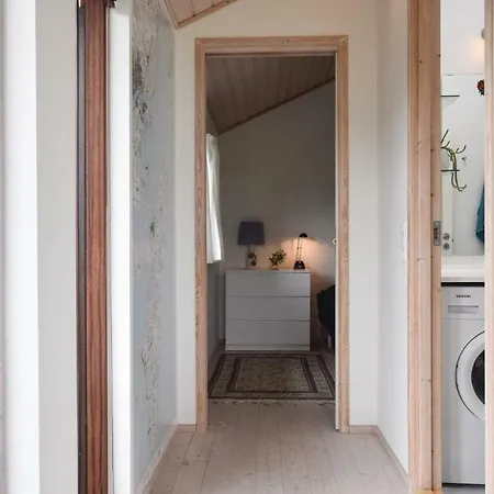2 Bedroom Cozy In Tranekaer Hou (Syddanmark)